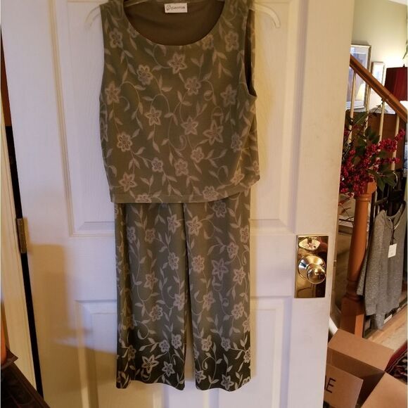 80'S DRESSY VINTAGE ENSEMBLE W/ GOLD ACCENTS - Picture 1 of 7
